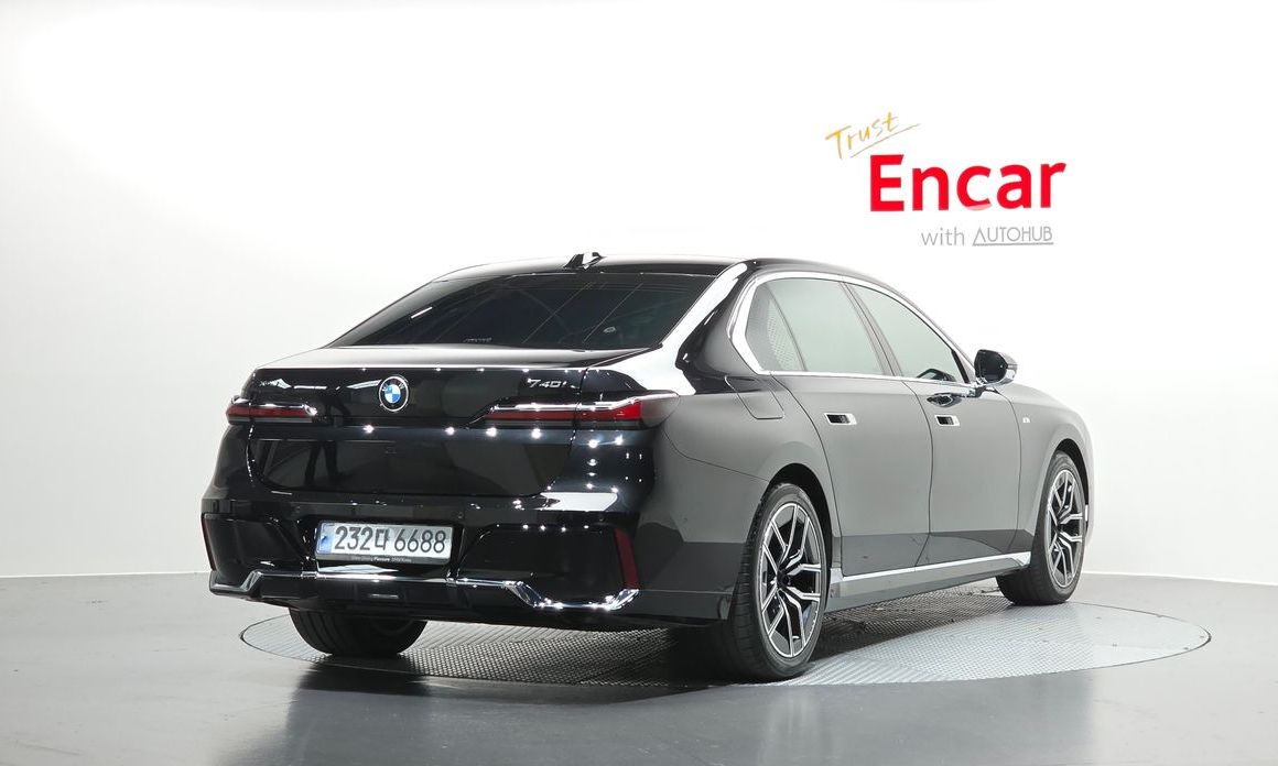 BMW 7-Series 740i xDrive M Sport Limited, 2025