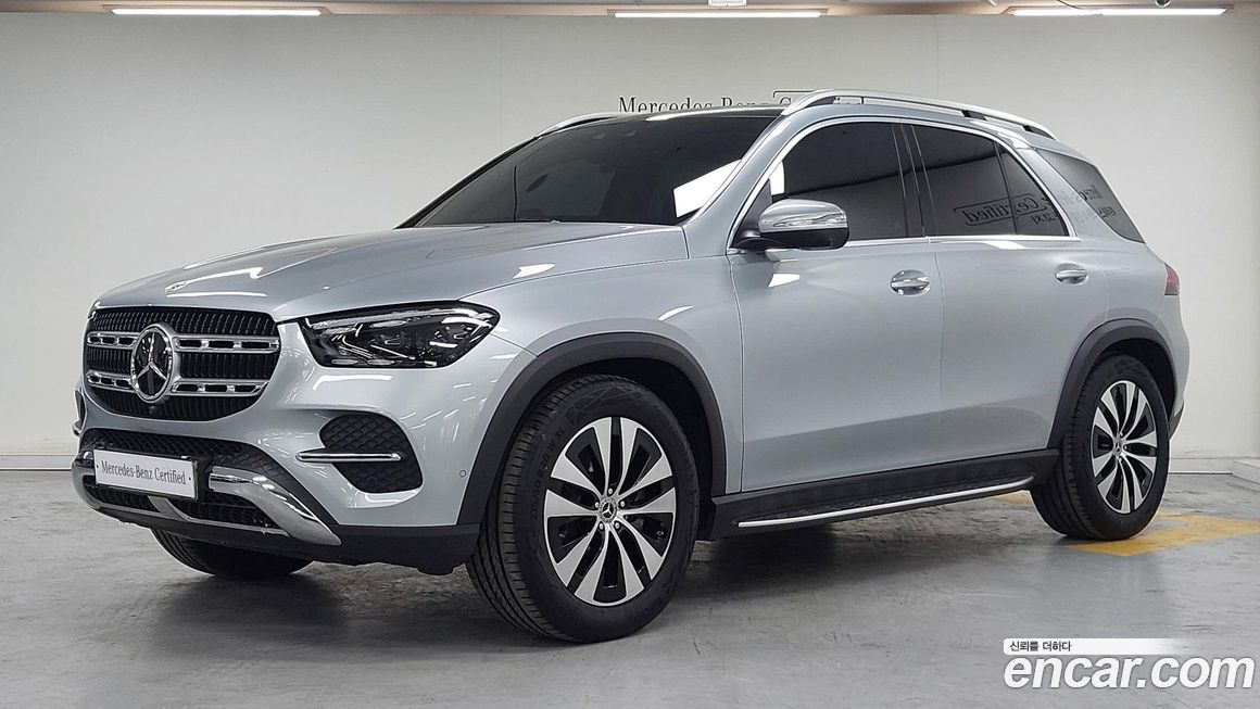 Mercedes-Benz GLE-Class GLE300d 4MATIC, 2025