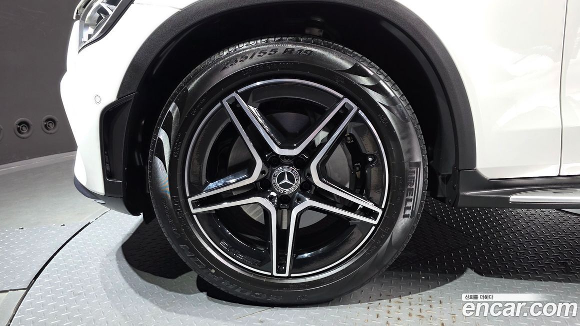 Mercedes-Benz GLC-Class GLC300 4MATIC, 2022