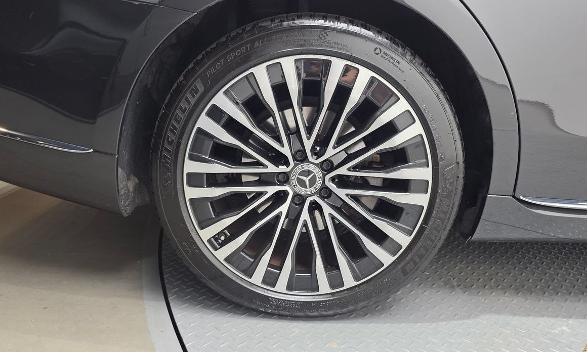 Mercedes-Benz S-Class S450L 4MATIC, 2023