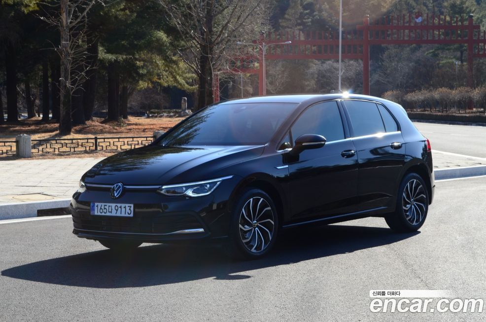 Volkswagen Golf 2.0 TDI Prestige, 2024