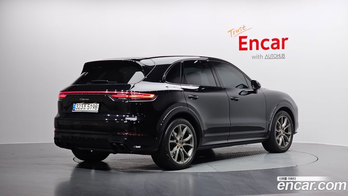 Porsche Cayenne 3.0, 2021