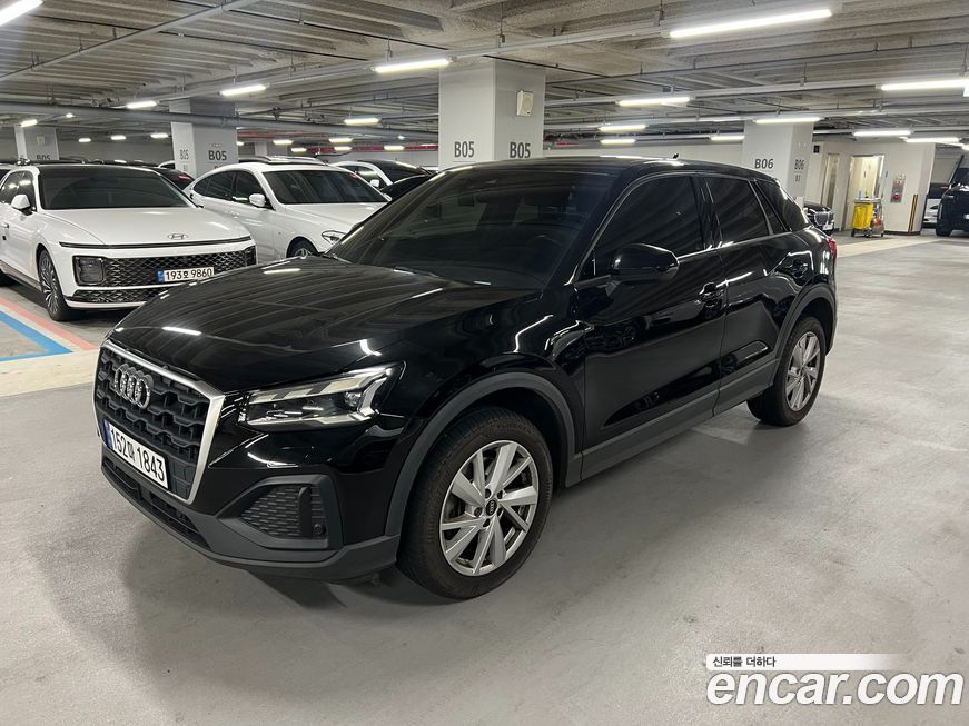Audi Q2 35 TDI Premium, 2023