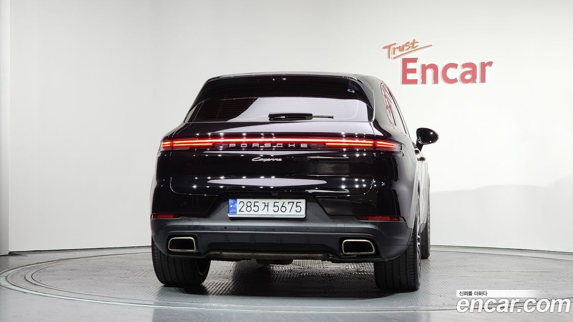 Porsche Cayenne 3.0, 2024