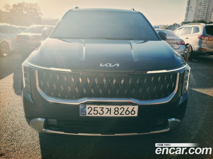 Kia Carnival 9-Seater Noblesse, 2025