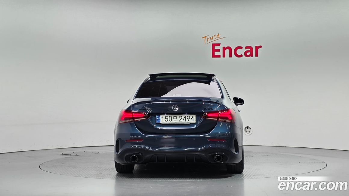 Mercedes-Benz A-Class AMG A35 4MATIC Sedan, 2023