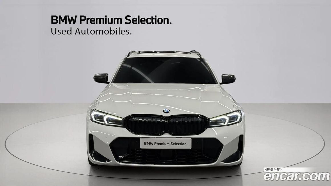 BMW 3-Series 320i Touring M Sports, 2023