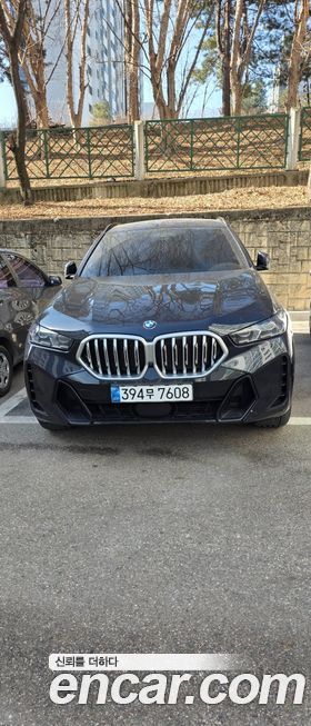 BMW X6 xDrive40i M Sport, 2025