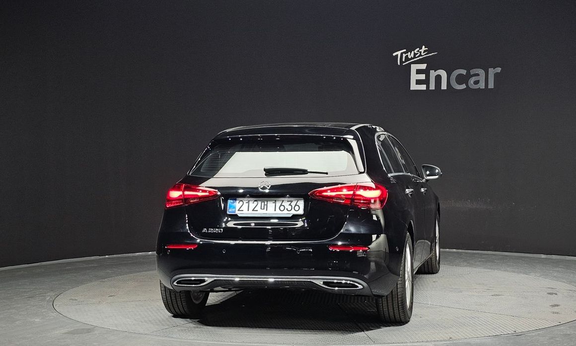 Mercedes-Benz A-Class A220 Hatchback, 2025