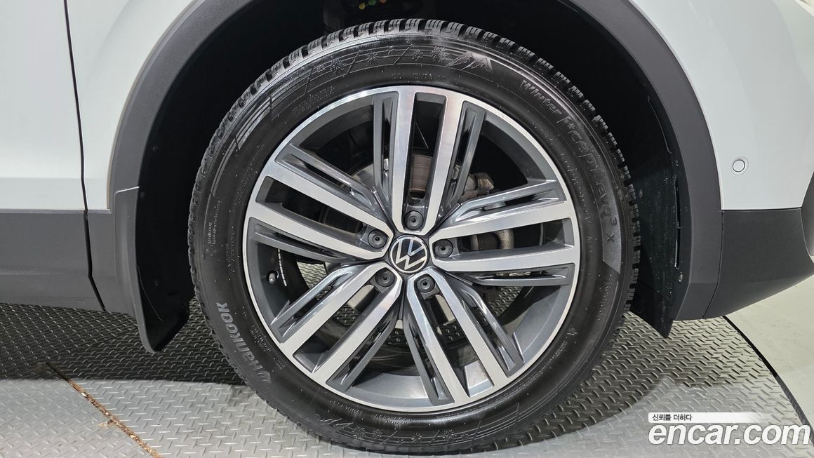 Volkswagen Tiguan 2.0 TDI Prestige, 2023