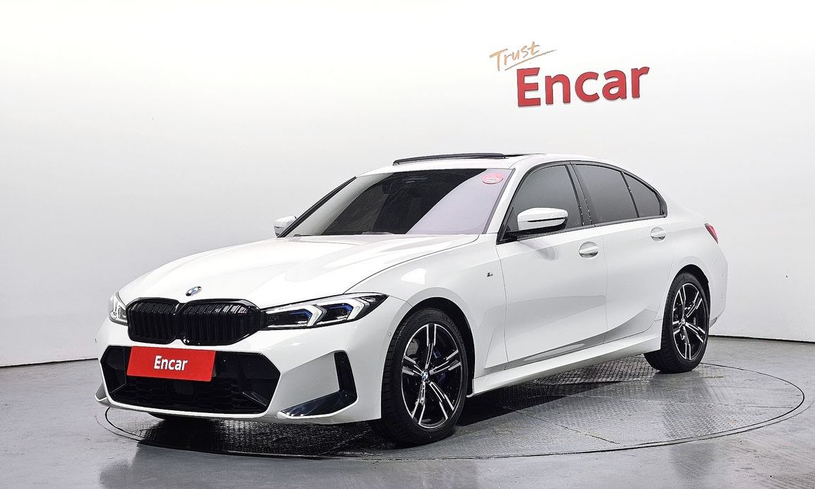 BMW 3-Series 320i M Sport, 2026