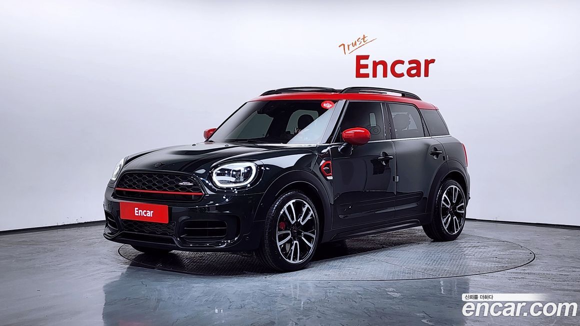 Mini Countryman JCW Launch Pack, 2023