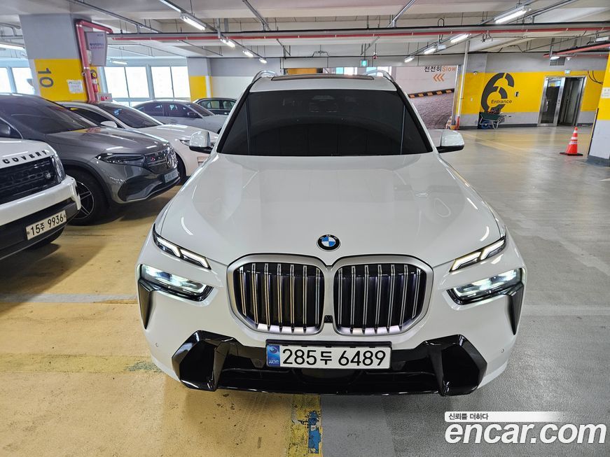 BMW X7 xDrive 40d M Sport 6STR, 2025