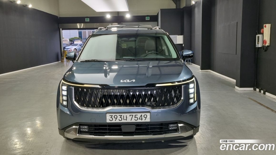 Kia Carnival 7-Seater Noblesse, 2024