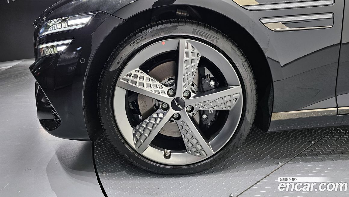 Genesis G80 Gasoline 2.5 Turbo AWD, 2026