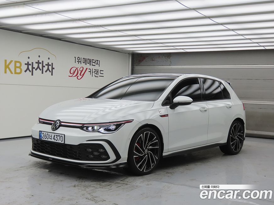 Volkswagen Golf 2.0 GTI, 2024