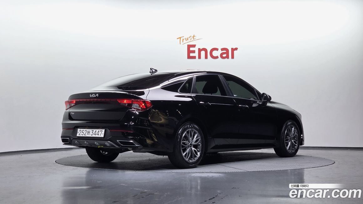 Kia K5 2.0, 2022
