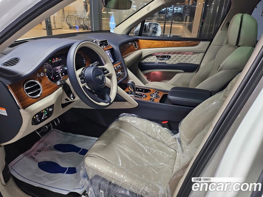 Bentley Bentayga 4.0 V8, 2021