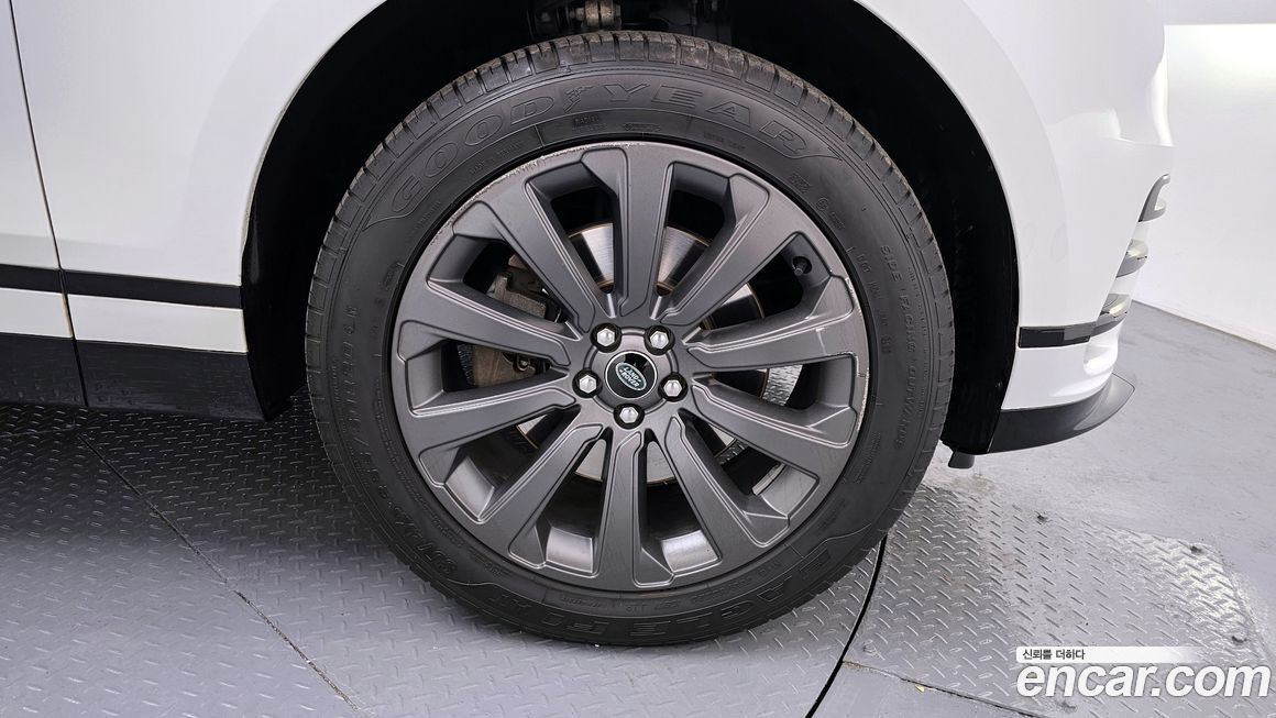 Land Rover Range Rover Velar 2.0 P250 R-Dynamic SE, 2023