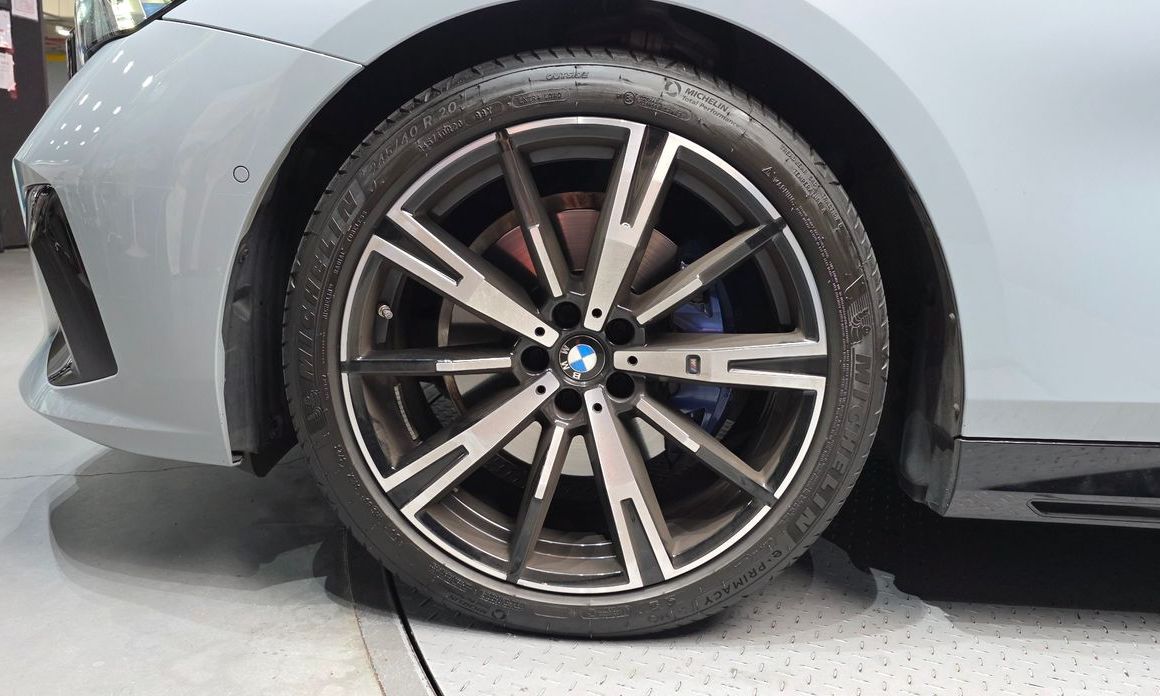 BMW 5-Series 530i xDrive M Sport, 2024