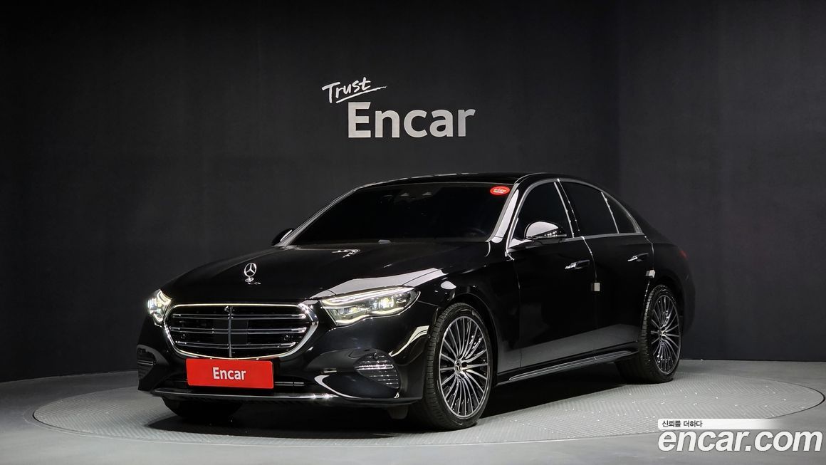 Mercedes-Benz E-Class E450 4MATIC, 2024