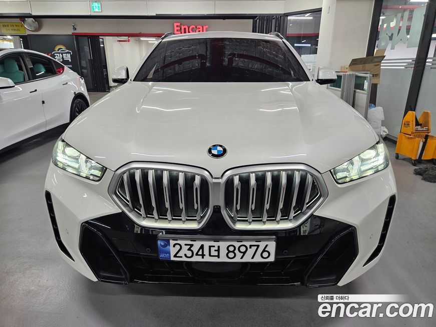 BMW X6 xDrive40i M Sport, 2024