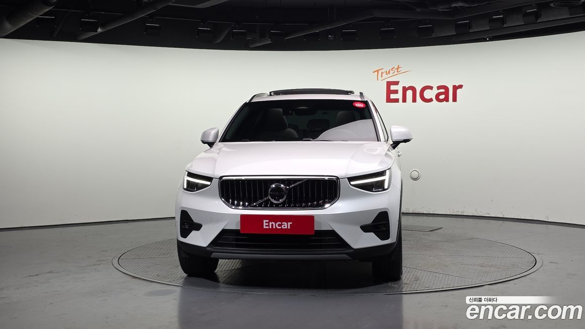 Volvo XC40 B4 Ultimate Bright, 2023