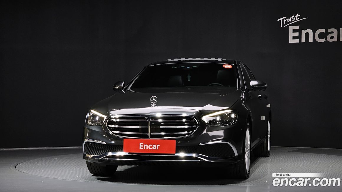 Mercedes-Benz E-Class E220d 4MATIC Exclusive, 2021