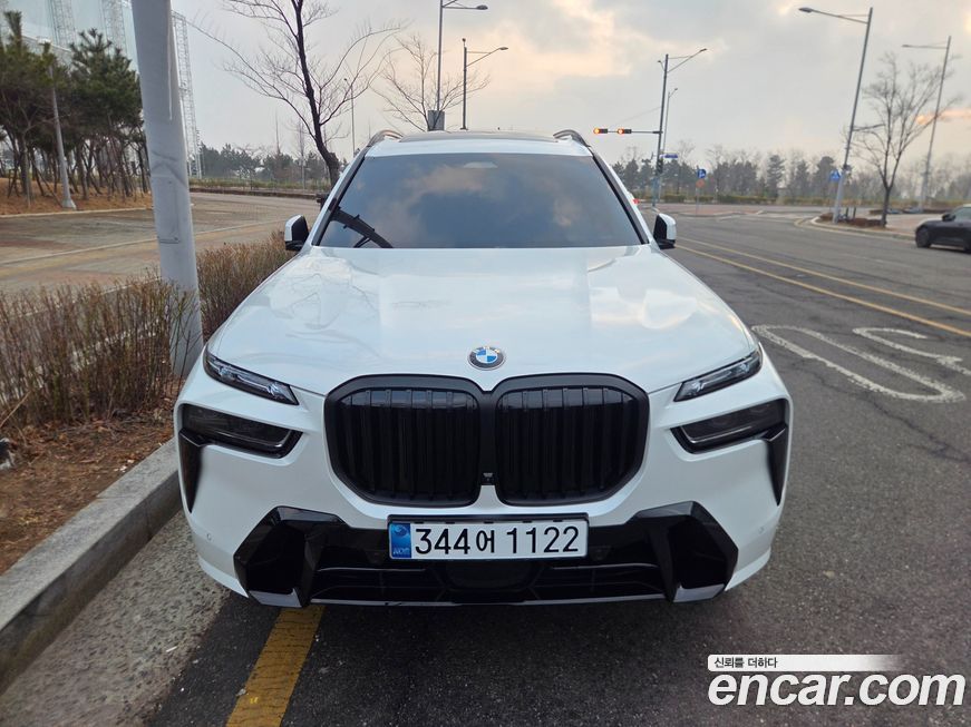 BMW X7 xDrive 40i M Sport 6STR, 2025