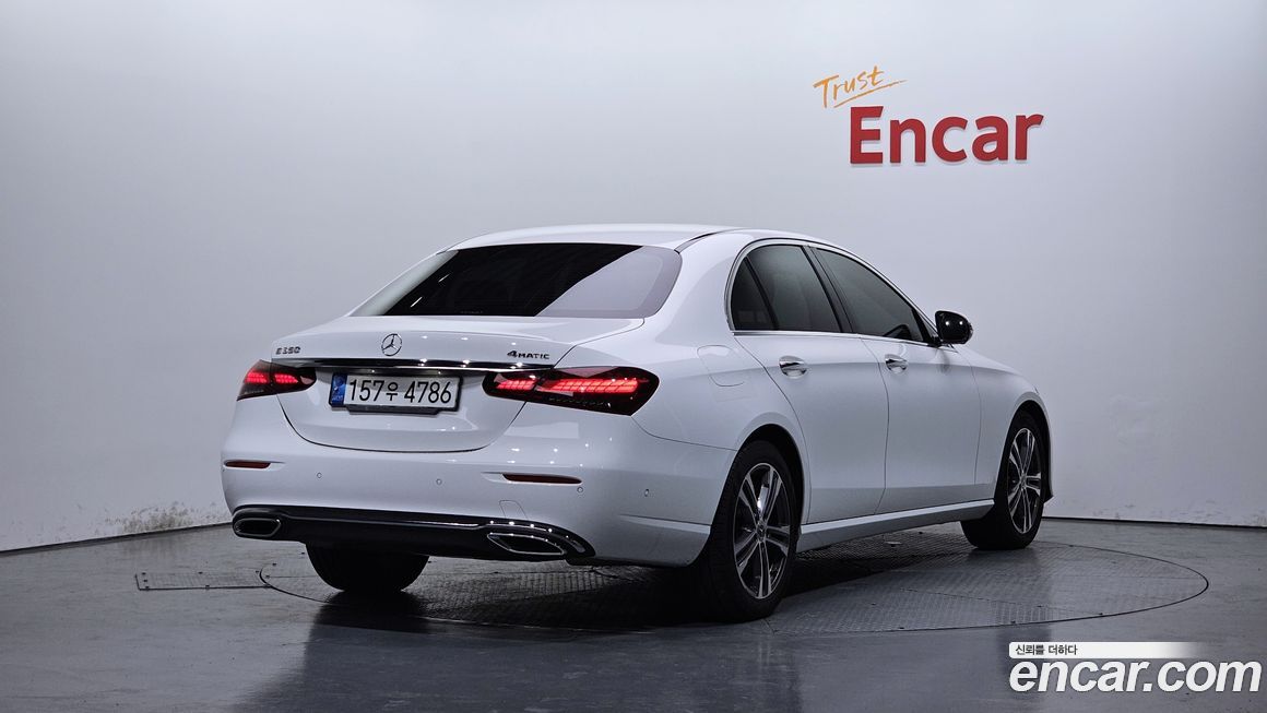 Mercedes-Benz E-Class E350 4MATIC Avantgarde, 2022