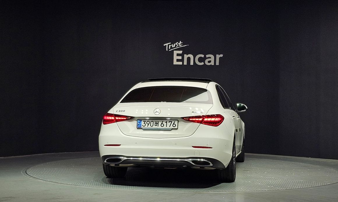 Mercedes-Benz C-Class C300 4MATIC Avantgarde, 2024