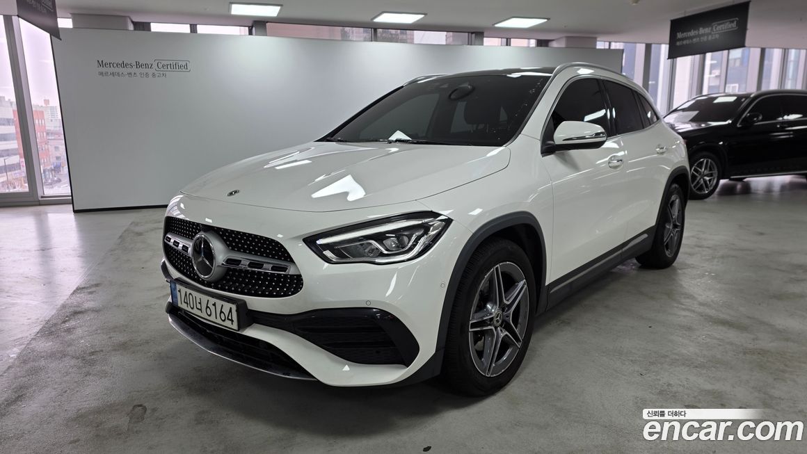 Mercedes-Benz GLA-Class GLA250 4MATIC, 2023