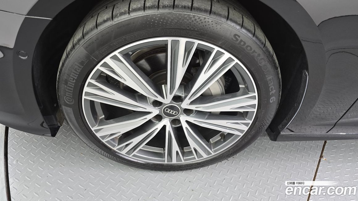 Audi A6 45 TFSI Quattro Premium, 2023