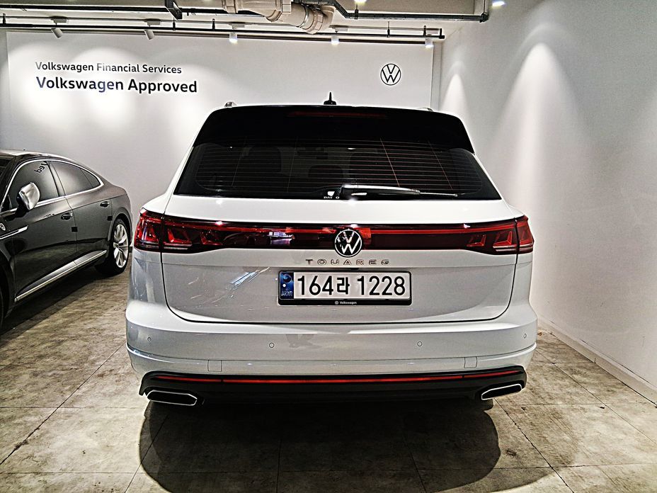 Volkswagen Touareg 3.0 TDI Prestige, 2024