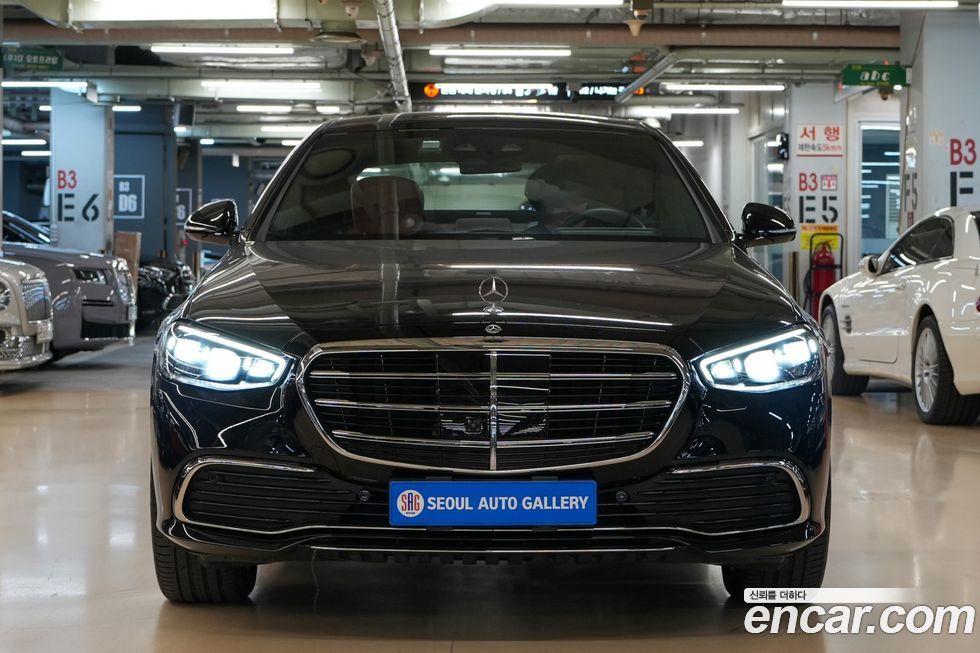 Mercedes-Benz S-Class S350 d 4MATIC, 2025