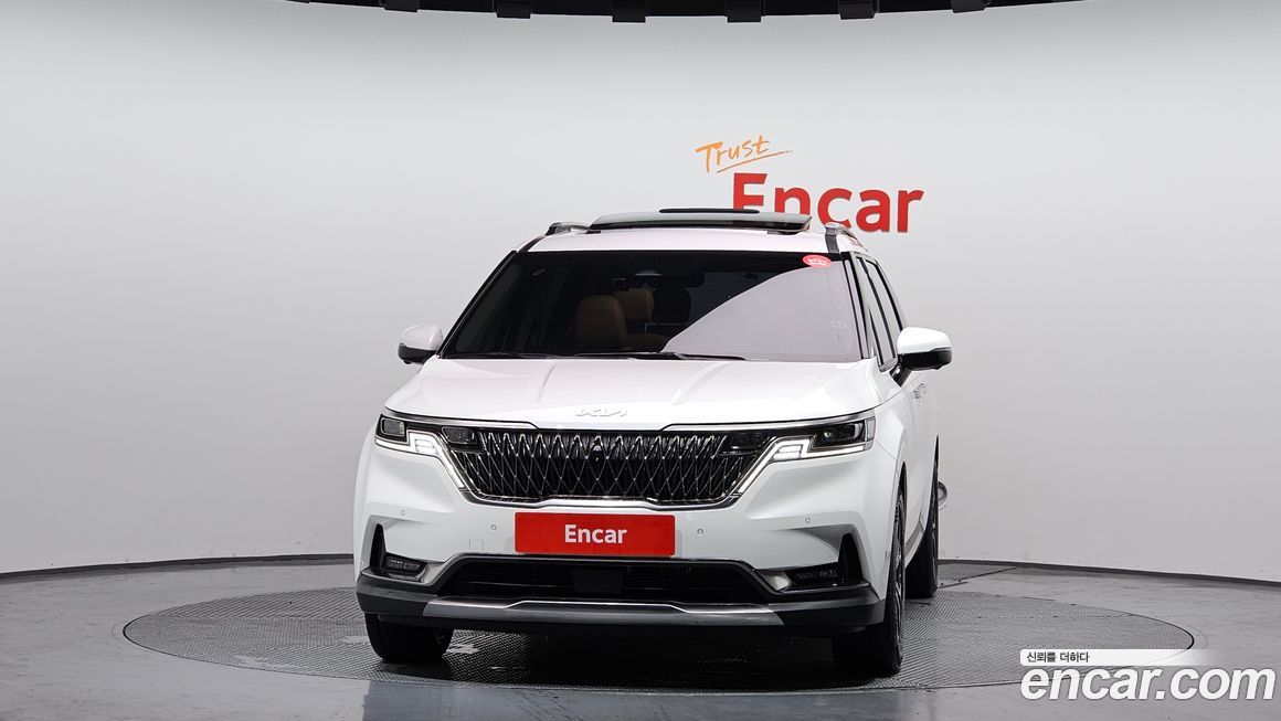 Kia Carnival 9-Seater Signature, 2023