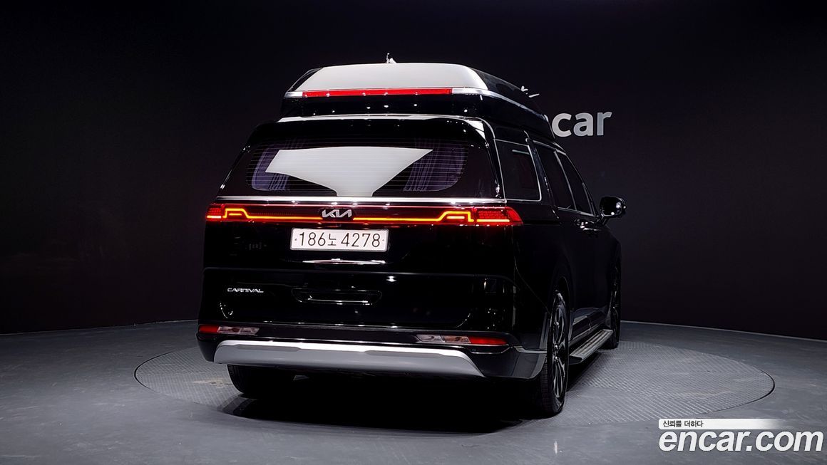 Kia Carnival 7-Seater Hi-Limousine, 2022