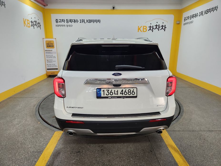 Ford Explorer 2.3 LimIted 4WD, 2021