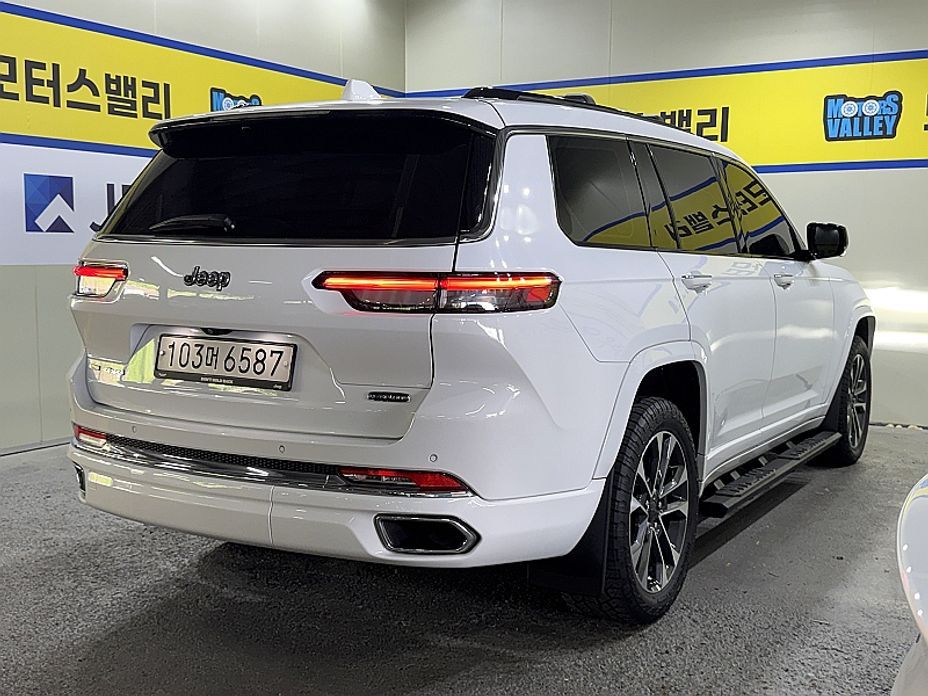 Jeep Cherokee L 3.6 Overland, 2021