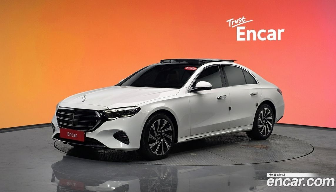 Mercedes-Benz E-Class E300 4MATIC Exclusive, 2024