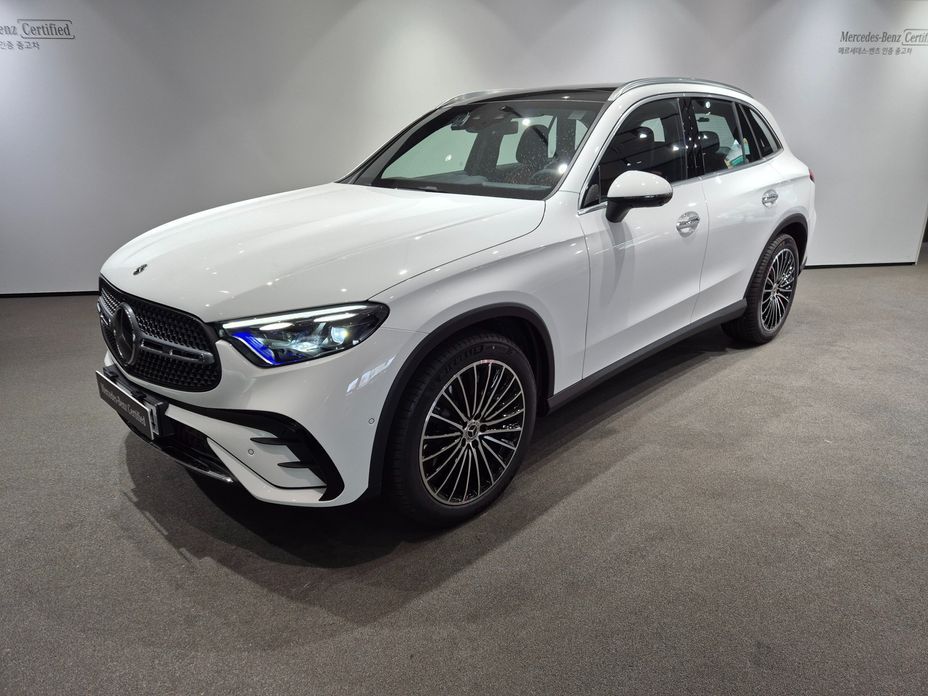 Mercedes-Benz GLC-Class GLC300 4MATIC AMG Line, 2026