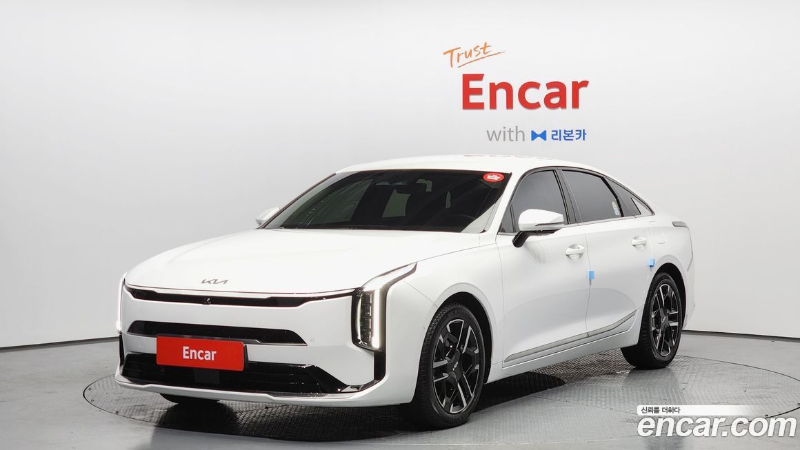 Kia K8 2.5 Gasoline 2WD, 2025