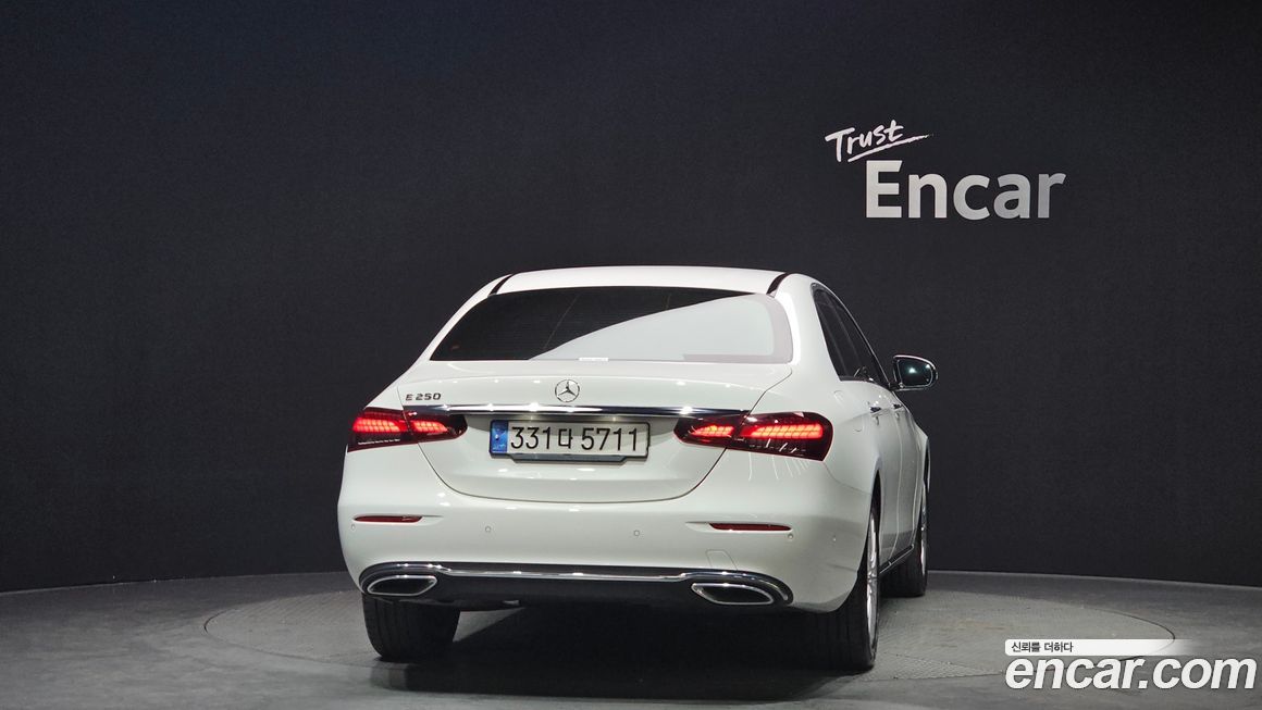 Mercedes-Benz E-Class E250 Exclusive, 2022