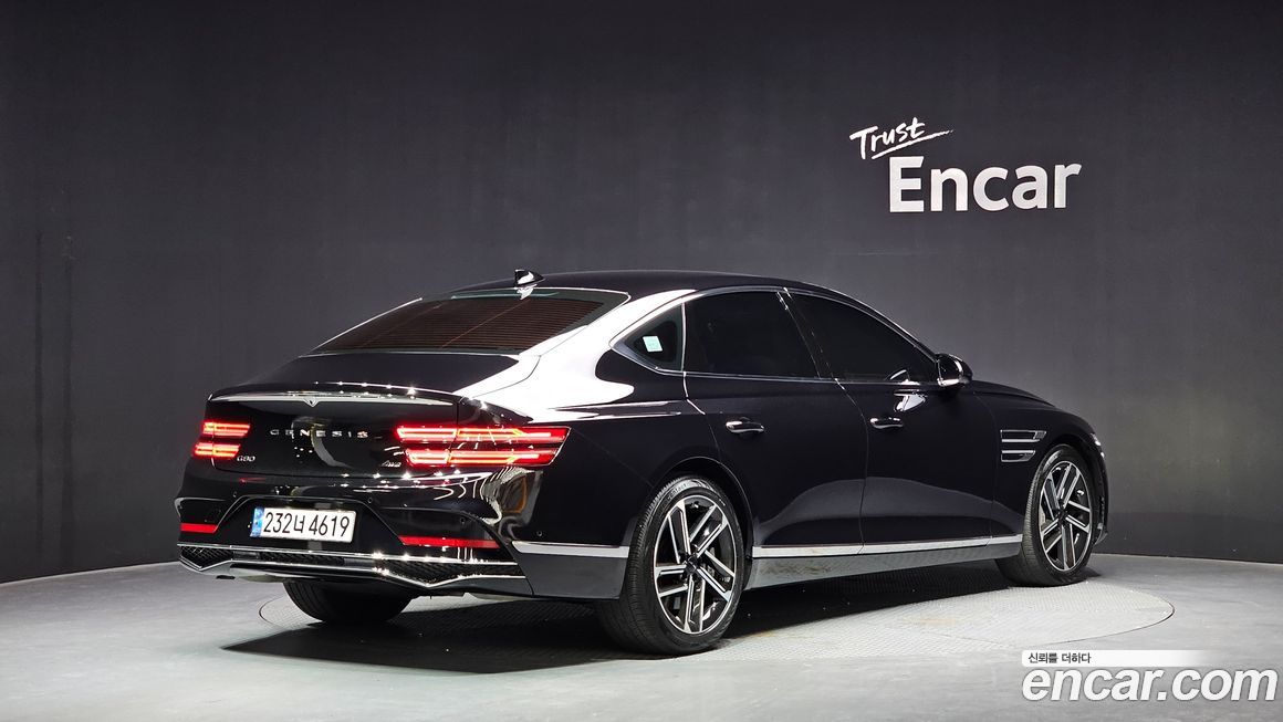 Genesis G80 Gasoline 2.5 Turbo AWD, 2025