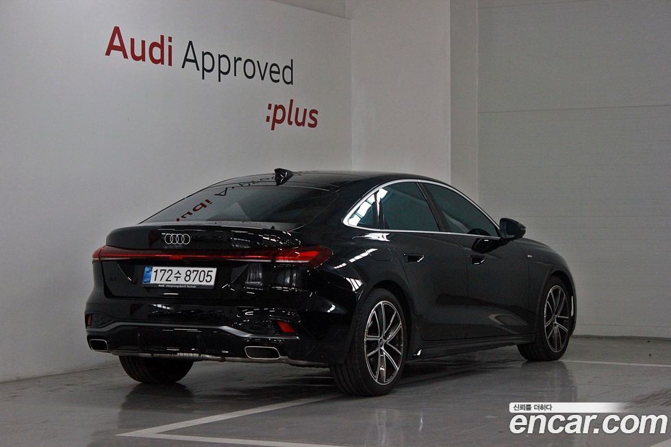 Audi A5 40 TFSI Quattro S Line, 2025