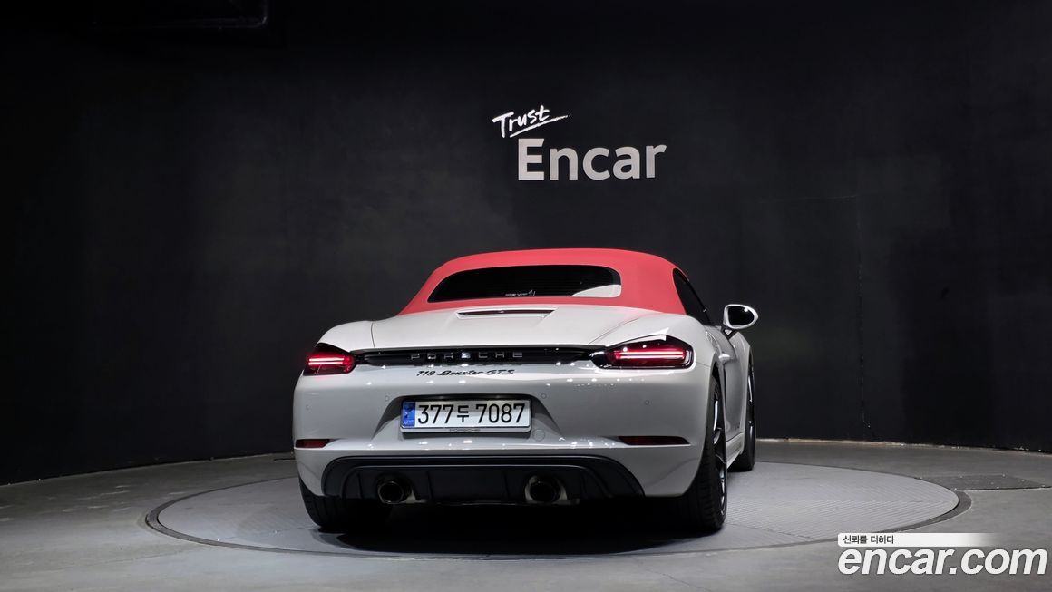 Porsche 718 4.0 GTS, 2024