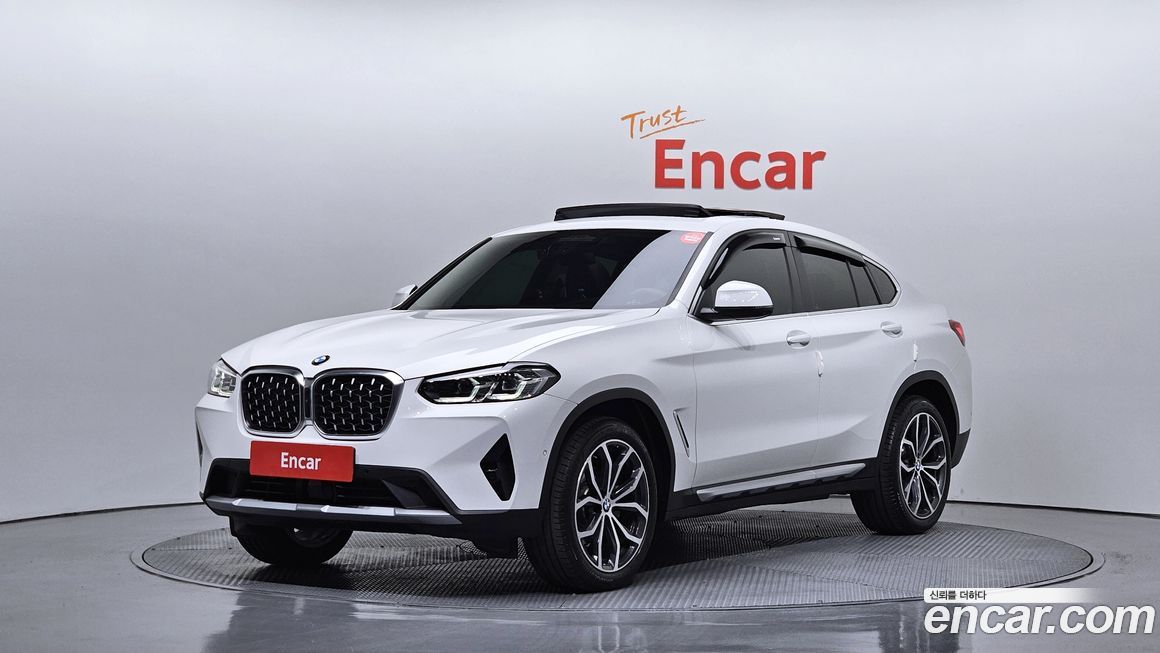 BMW X4 xDrive20i xLine, 2025