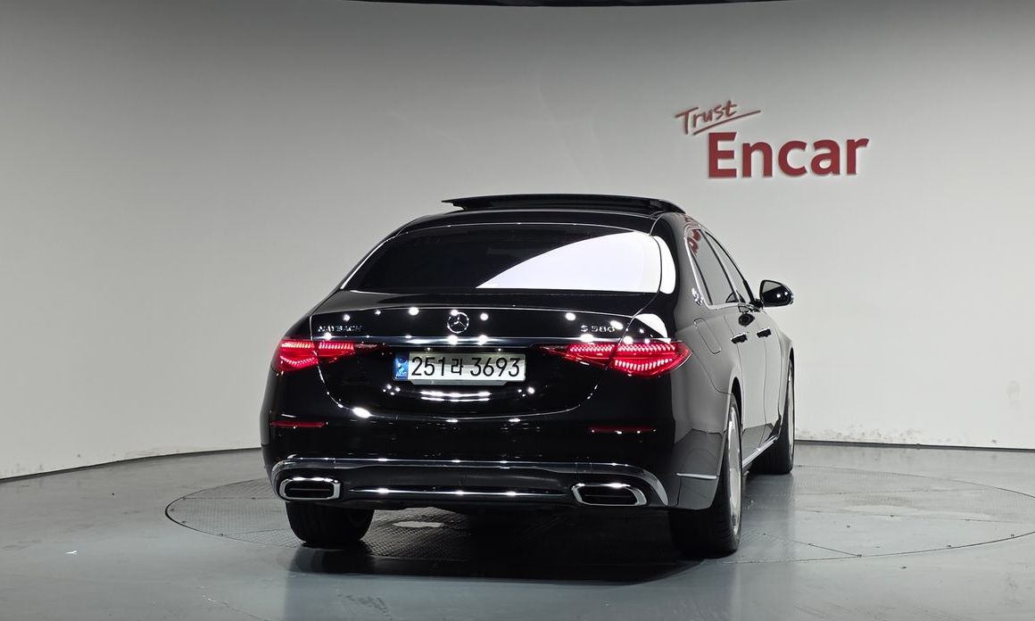 Mercedes-Benz S-Class Maybach S580 4MATIC, 2022