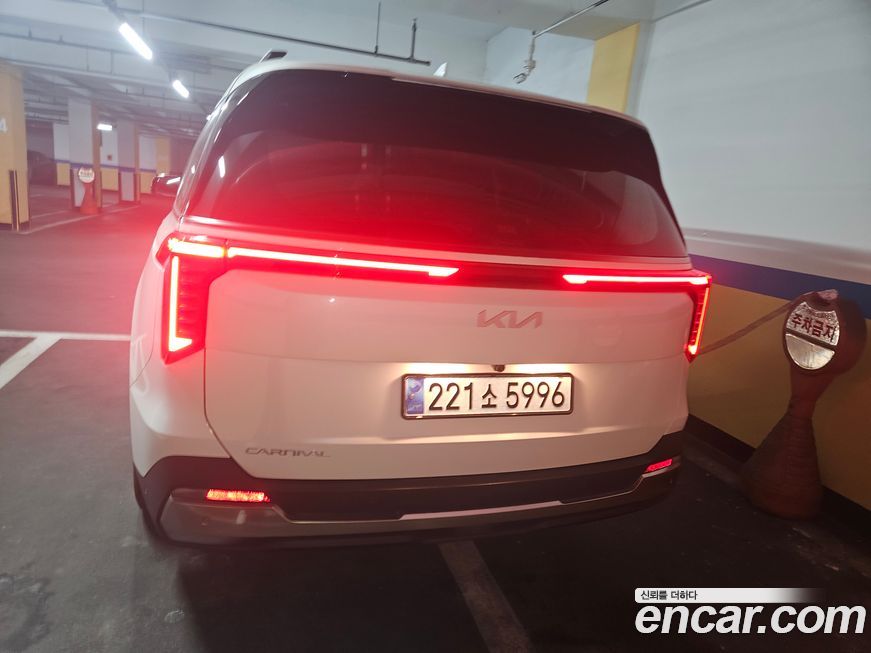 Kia Carnival 9-Seater Noblesse, 2025