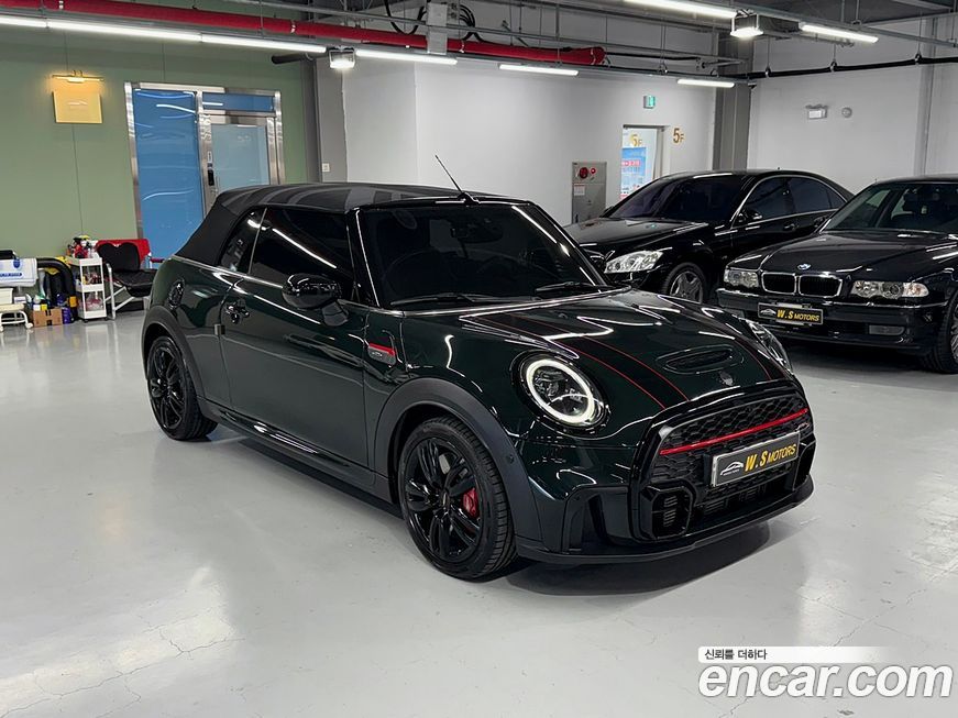 Mini Cooper Convertible JCW, 2022